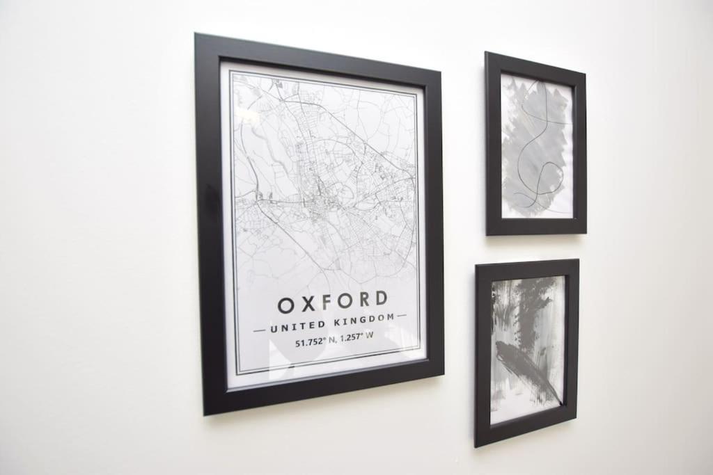 Luxury Central Oxford Detached Home ภายนอก รูปภาพ